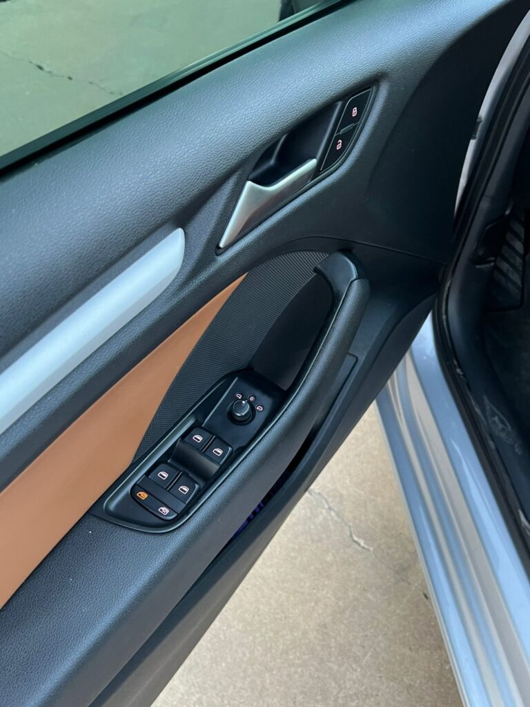 WhatsApp Image 2025-08-15 at 17.57.23