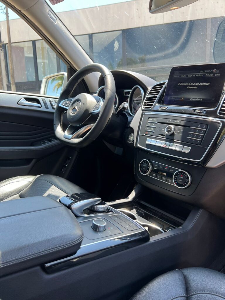 WhatsApp Image 2025-10-13 at 10.39.02 (2)