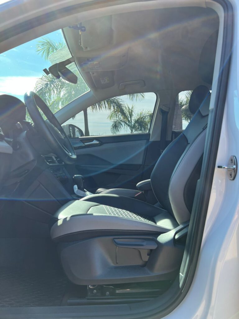 WhatsApp Image 2025-12-01 at 12.17.45 (4)